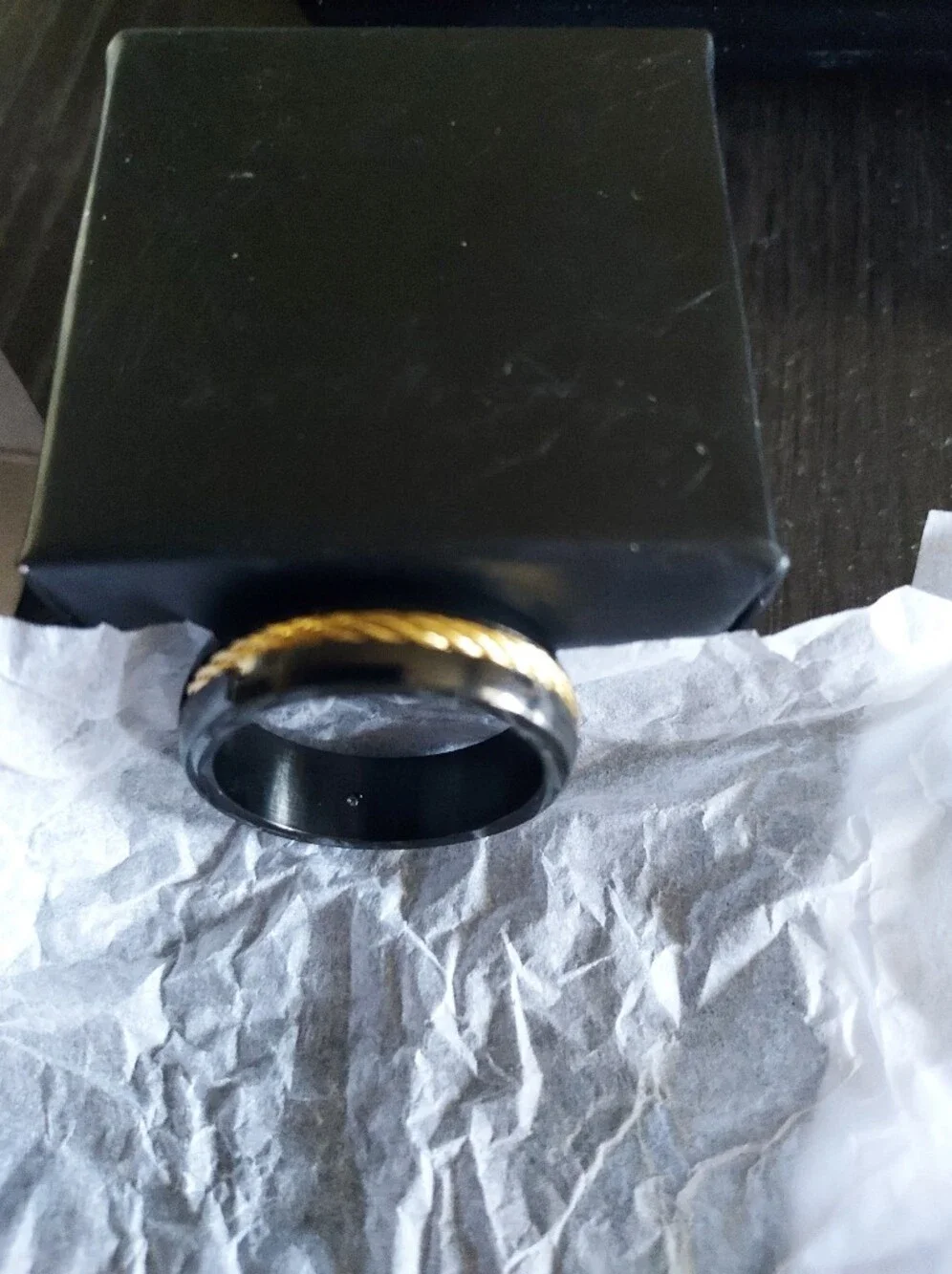 Avon Black Ring with Gold Rope Accent